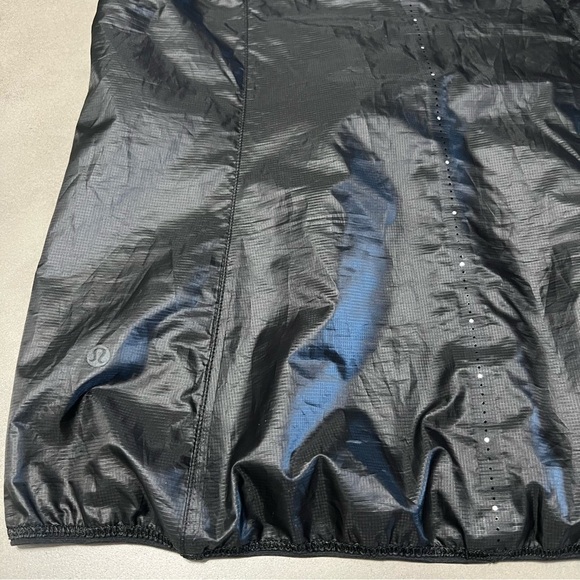 LULULEMON Run With It Jacket - Picture 7 of 8